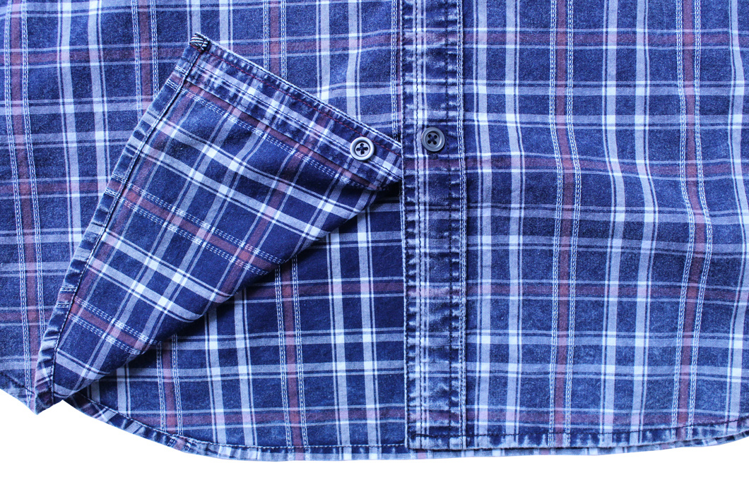 Cool, Comfortable, Sweat-Absorbing and Breathable Short Sleeve Plaid Shirt