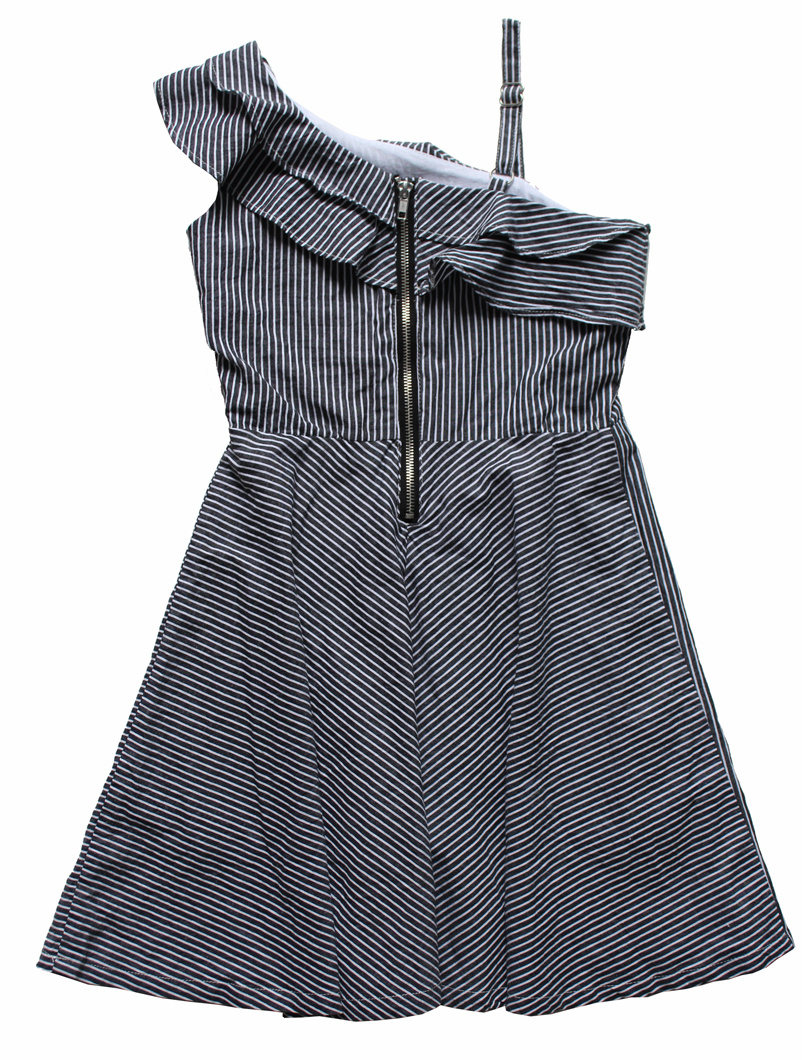 High-End Girl's Black and White Stripe off-Shoulder Dress