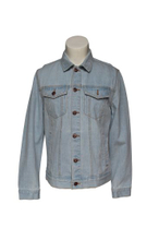Classical Leisure Biker Light Blue Wash Denim Jacket for Men