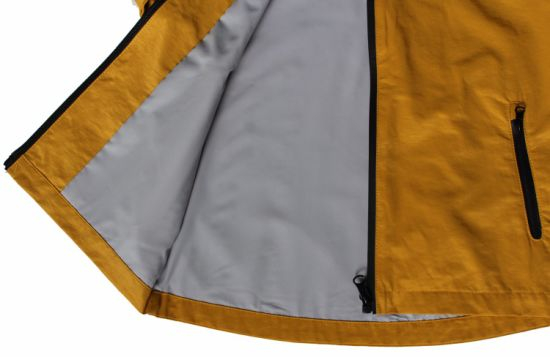 High-End Custom Zip Fastening Saffron Yellow Hooded Children′s Coat