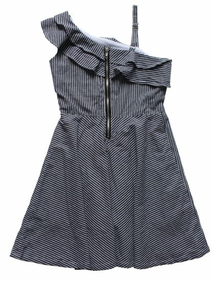 High-End Girl′s Black and White Stripe off-Shoulder Dress