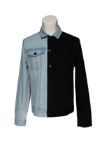 Distinctive Style Blue and Black Patchwork Men′s Denim Jackets