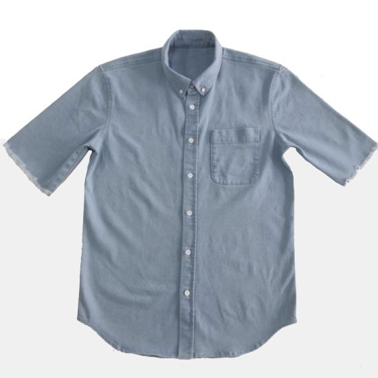 Lightweight Fabric Made Short Sleeve Shirt for Man