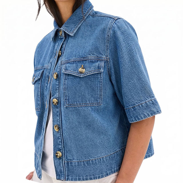 Women's Short Sleeve Button Front Cropped Cocoon Jean Shacket