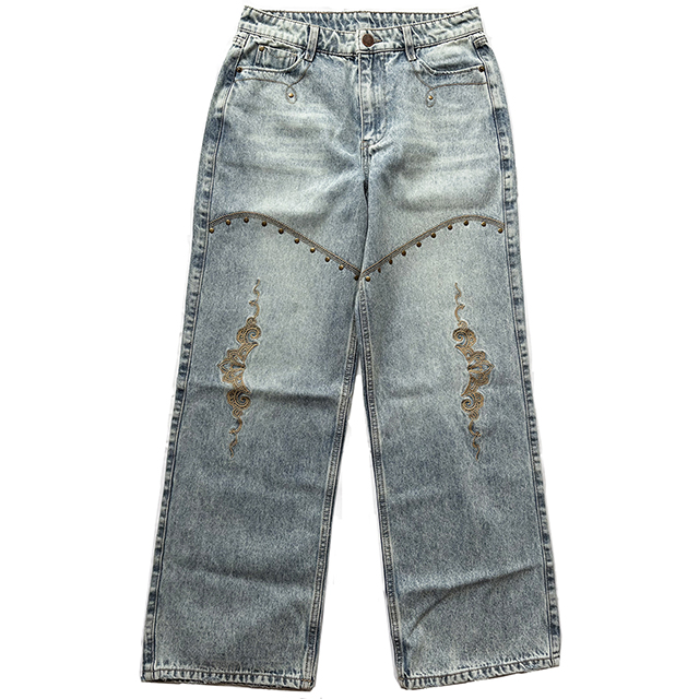 Women's Western Embroidered Light Blue Vintage Wash Loose Fit Distressed Jeans