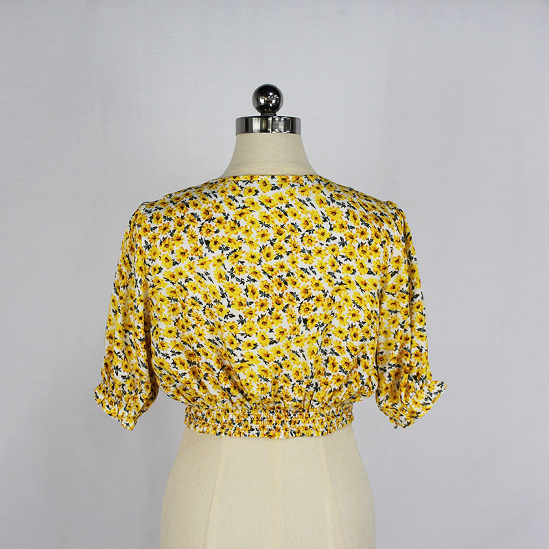 Women's Summer Floral Print V-Neck Short Sleeve Cropped Top Shirt