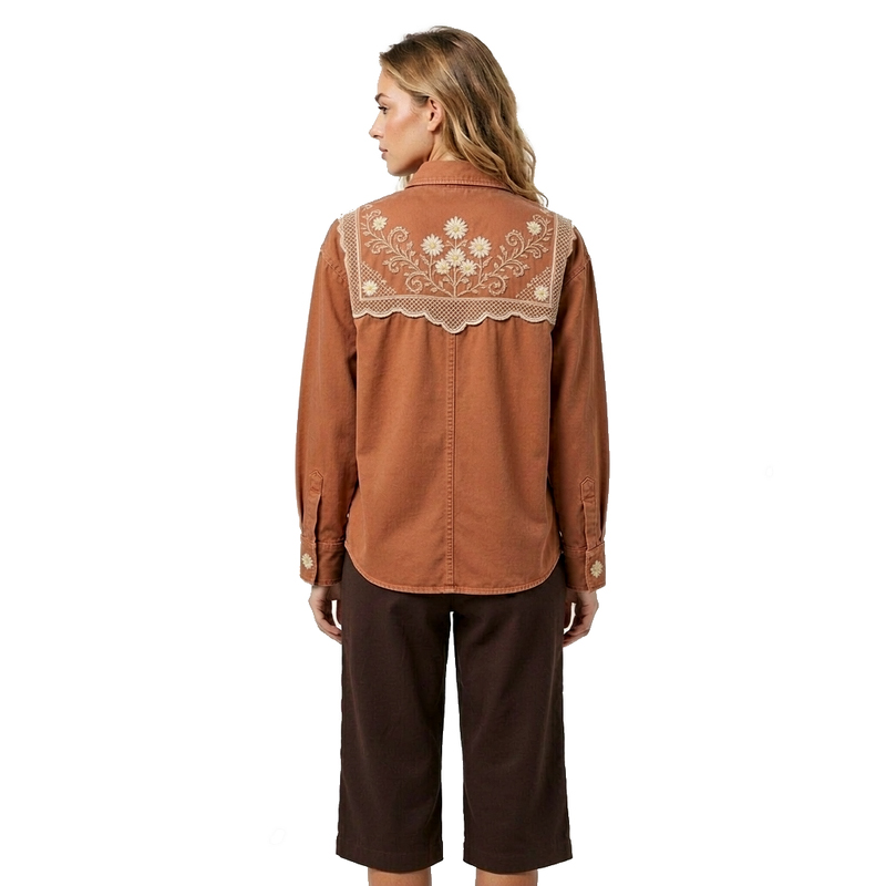 Back western yoke with daisy embroidery