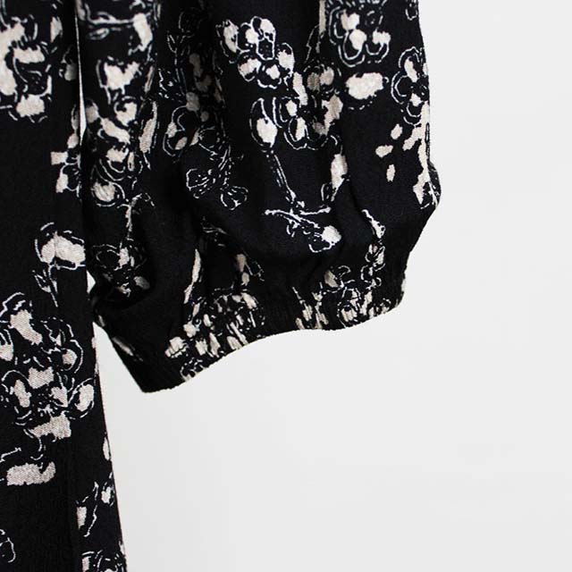 Women's Custom Chiffon V-Neck Long Sleeve Fashion Floral Dress