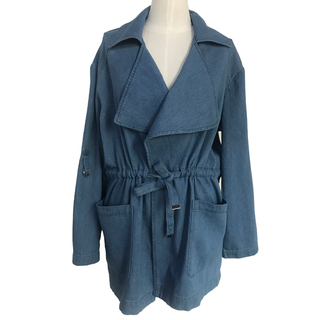 2021 Fashion Plus Size Relaxed Fit Women denim jacket/cotton denim /light blue denim jacket/leisure coat with ties at waist